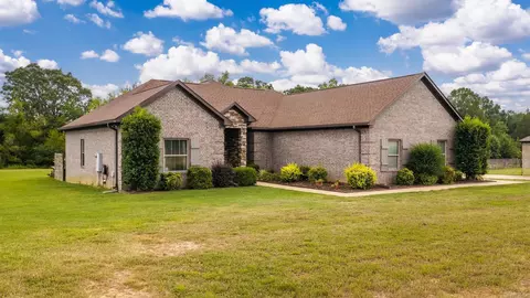 19 Colt Loop Loop, Greenbrier, AR 72058 photo 2