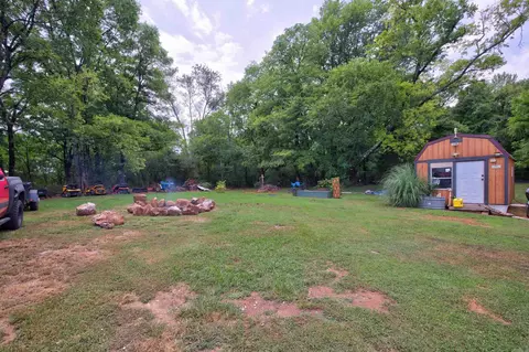 Exterior - 621 Arrowhead Rd, Malvern, AR 72104 photo 8 of 8