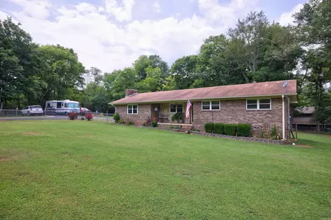 Exterior - 621 Arrowhead Rd, Malvern, AR 72104 photo 3 of 8