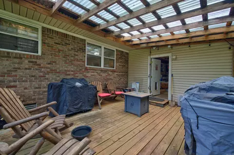 Exterior - 621 Arrowhead Rd, Malvern, AR 72104 photo 5 of 8