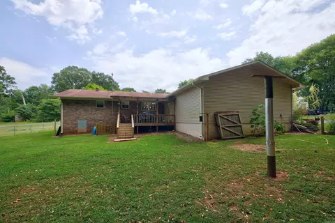 Exterior - 621 Arrowhead Rd, Malvern, AR 72104 photo 4 of 8