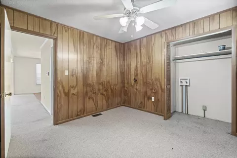 Bedroom - 2642 Hwy 330 E, Clinton, AR 72031 photo 4 of 9