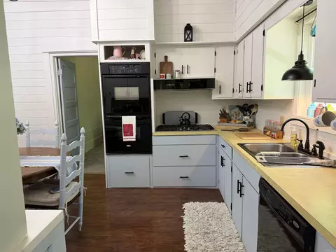 Kitchen - 403 S Main St, Hermitage, AR 71647 photo 2 of 2