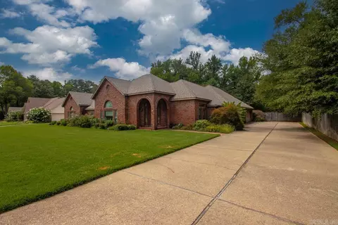 Exterior - 209 Morningside Dr, Bryant, AR 72022 photo 4 of 14