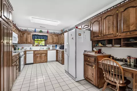 Kitchen - 209 Morningside Dr, Bryant, AR 72022 photo 1 of 2