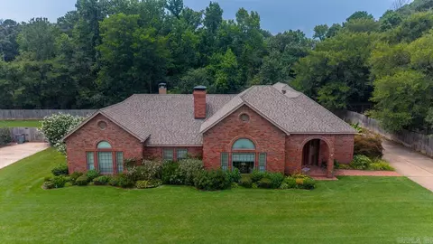 Exterior - 209 Morningside Dr, Bryant, AR 72022 photo 3 of 14
