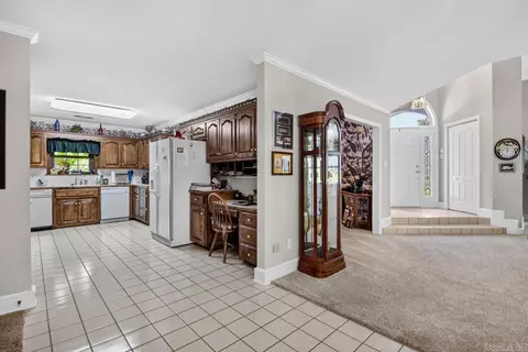 Entry Way - 209 Morningside Dr, Bryant, AR 72022 photo 1 of 2