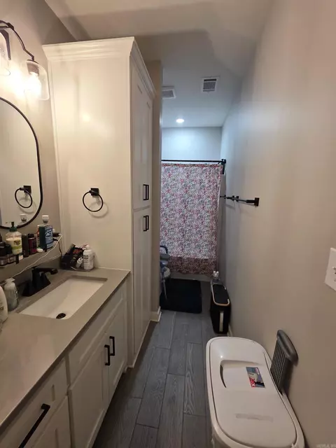 Bath - 2809 Whisker Way, Benton, AR 72015 photo 6 of 6