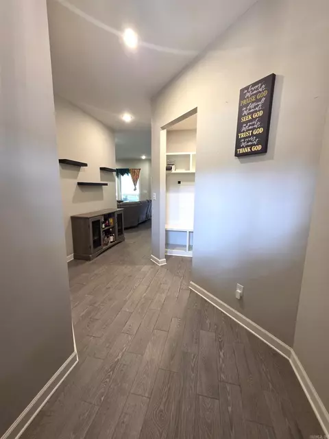 Entry Way - 2809 Whisker Way, Benton, AR 72015 photo 2 of 2