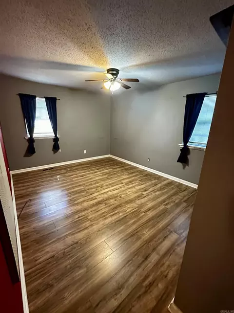 Bedroom - 417 Carson Dr, Benton, AR 72015 photo 3 of 3