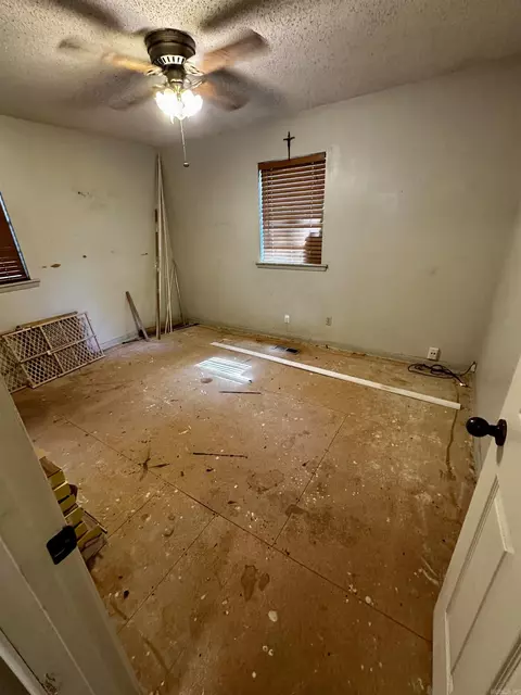 Bedroom - 417 Carson Dr, Benton, AR 72015 photo 1 of 3