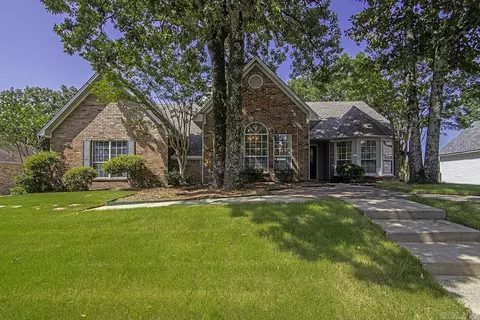 1404 Faircove Loop, North Little Rock, AR 72116