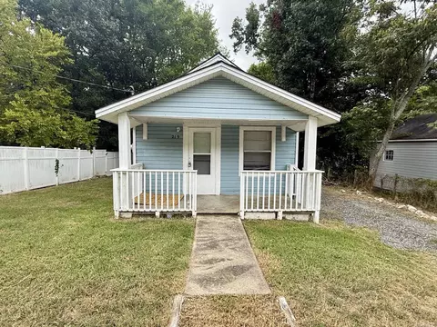 219 Wood St, Hot Springs, AR 71913
