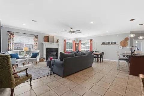 Living - 1320 Andy Dr, Conway, AR 72034 photo 3 of 3