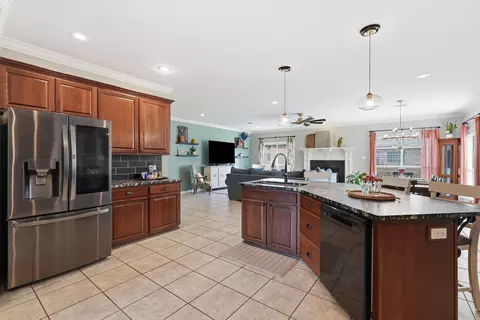 Kitchen - 1320 Andy Dr, Conway, AR 72034 photo 3 of 4