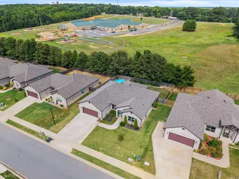 View/Area - 72 Cimarron Cir, Cabot, AR 72023 photo 3 of 6
