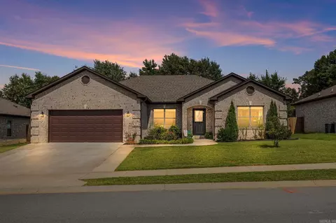 Exterior - 72 Cimarron Cir, Cabot, AR 72023 photo 2 of 9