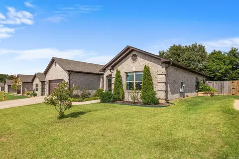 Exterior - 72 Cimarron Cir, Cabot, AR 72023 photo 3 of 9