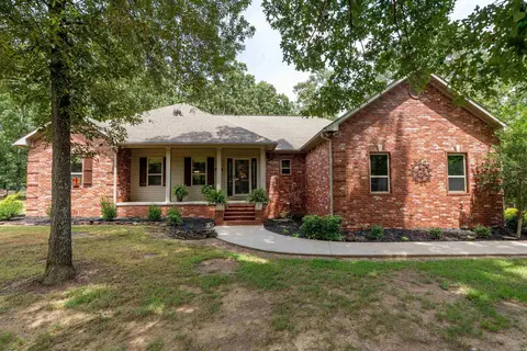 211 Natures Trail Dr, Heber Springs, AR 72543