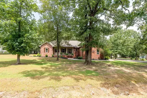 211 Natures Trail Dr, Heber Springs, AR 72543
