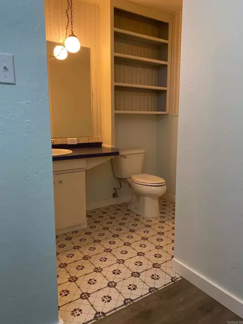 Bath - 1304 Hickory Ave, Mena, AR 71953 photo 1 of 5
