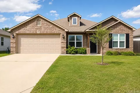7 Summer Breeze Rd, Conway, AR 72032