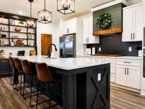Kitchen - 150 Hayden Dr, Beebe, AR 72012 photo 2 of 3