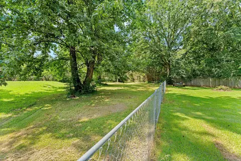 Exterior - 1107 Boone Rd, Bryant, AR 72022 photo 6 of 8