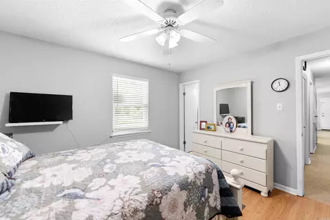 Bedroom - 1107 Boone Rd, Bryant, AR 72022 photo 2 of 4