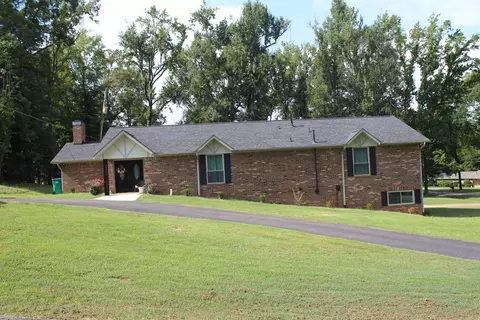 1001 N 14th St, Nashville, AR 71852