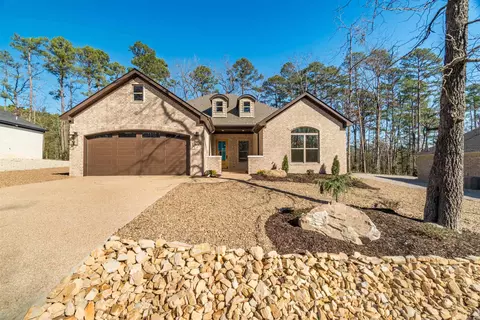 6 Acambaro Pl, Hot Springs Village, AR 71909