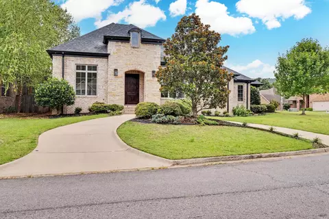 19 Tournay Cir, Little Rock, AR 72223