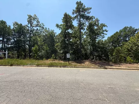 181 Ridgeview Trl, Maumelle, AR 72113