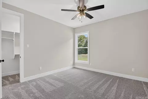 Bedroom - 333 Heritage Grove Rd, Alexander, AR 72002 photo 6 of 6