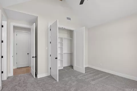 Bedroom - 333 Heritage Grove Rd, Alexander, AR 72002 photo 3 of 6