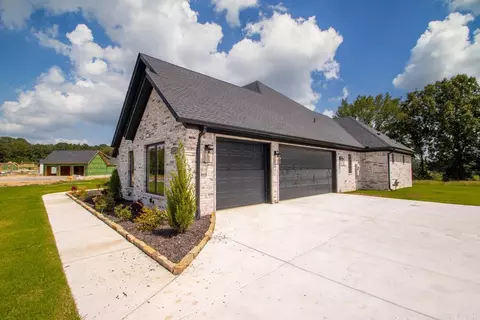 Exterior - 333 Heritage Grove Rd, Alexander, AR 72002 photo 7 of 10