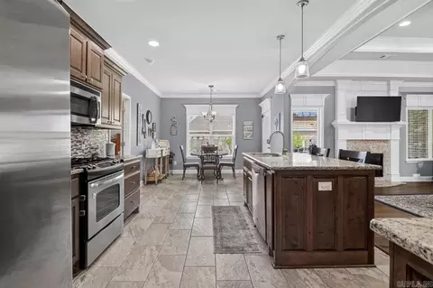 Kitchen - 3113 Dapple Gray, Benton, AR 72015 photo 3 of 3