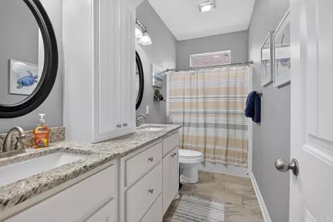 Bath - 3113 Dapple Gray, Benton, AR 72015 photo 2 of 2