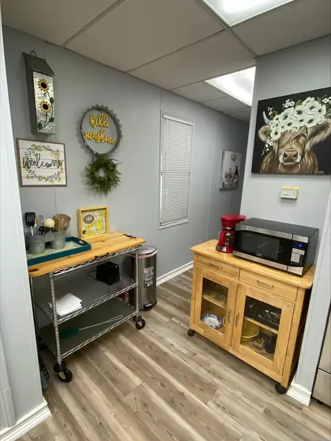 Kitchen - 704 Osborne Rd, Saint Joe, AR 72675 photo 1 of 1