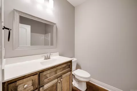 Bath - 1535 Cherry Bark Dr, Conway, AR 72034 photo 3 of 3