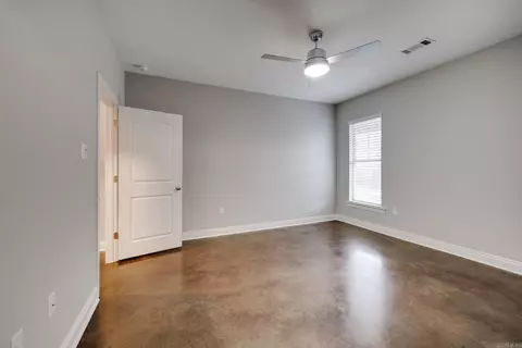 Bedroom - 1535 Cherry Bark Dr, Conway, AR 72034 photo 3 of 9