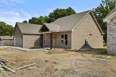 Exterior - 103 Bradford Dr, Cabot, AR 72023 photo 4 of 6