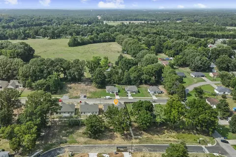 View/Area - 103 Bradford Dr, Cabot, AR 72023 photo 3 of 4