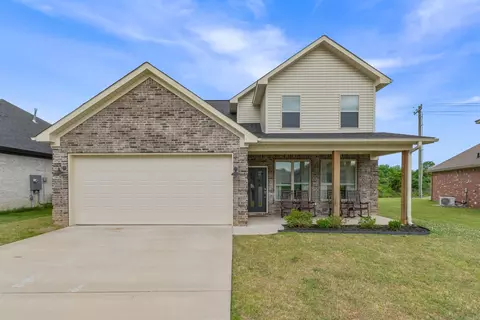 5613 Victoria Ct, Jacksonville, AR 72076