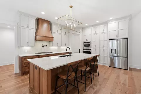 Kitchen - 2940 Orchard View Dr, Conway, AR 72034 photo 2 of 5