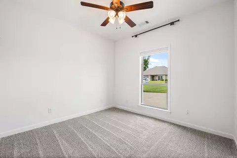 Bedroom - 111 Hayden Dr, Beebe, AR 72012 photo 5 of 8