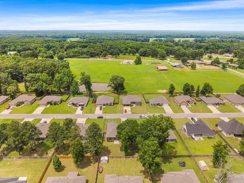 View/Area - 111 Hayden Dr, Beebe, AR 72012 photo 2 of 6