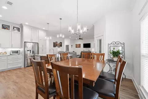 Dining - 3840 Red Maple Dr, Conway, AR 72034 photo 2 of 3