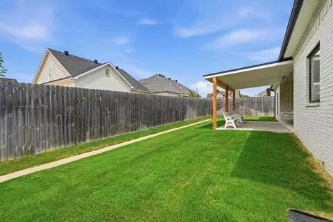 Exterior - 3840 Red Maple Dr, Conway, AR 72034 photo 9 of 11