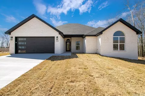 921 Conrad Cv, Jacksonville, AR 72076
